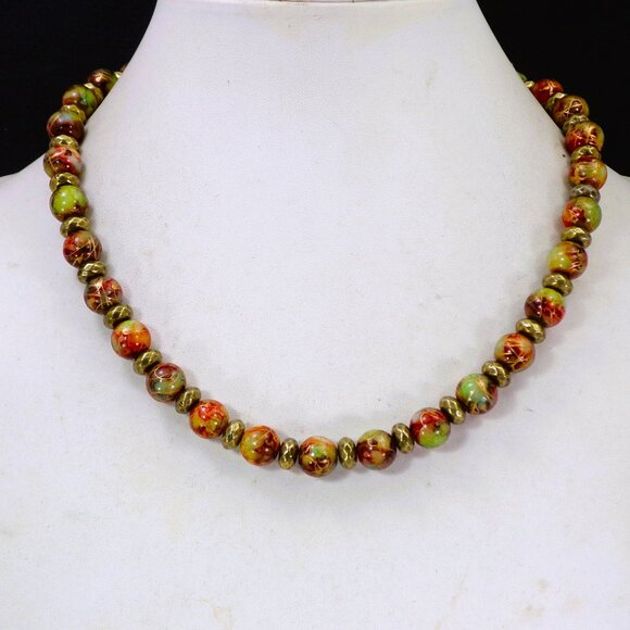 Red and green multi color glass bead necklace mixed with burnished gold beads - Picture 2 of 12